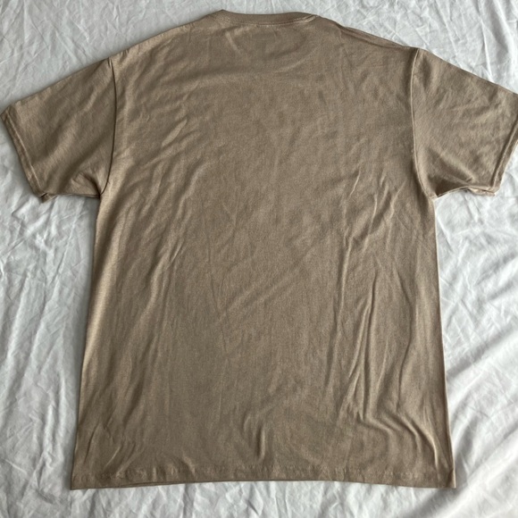 Afro Revolution Lady Dashiki Rifle Holding Self Defense Lt Brown Tee Size L - Picture 4 of 6